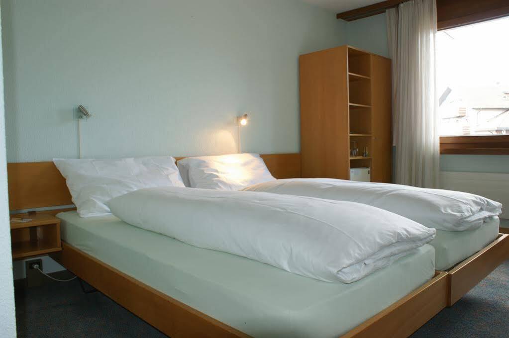 Hotel Sonne - Self Check-In Schwarzenburg Eksteriør bilde